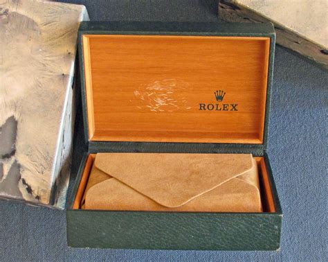 Vintage Rolex Collectible Watch Box Storage 68.00.55 .